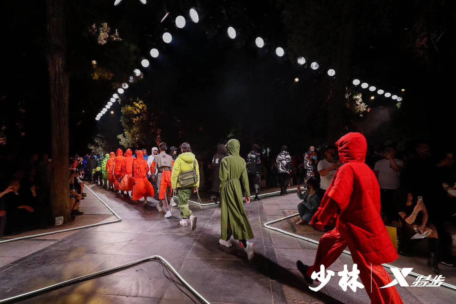 特步国潮少林文化秀场,特步国潮复古