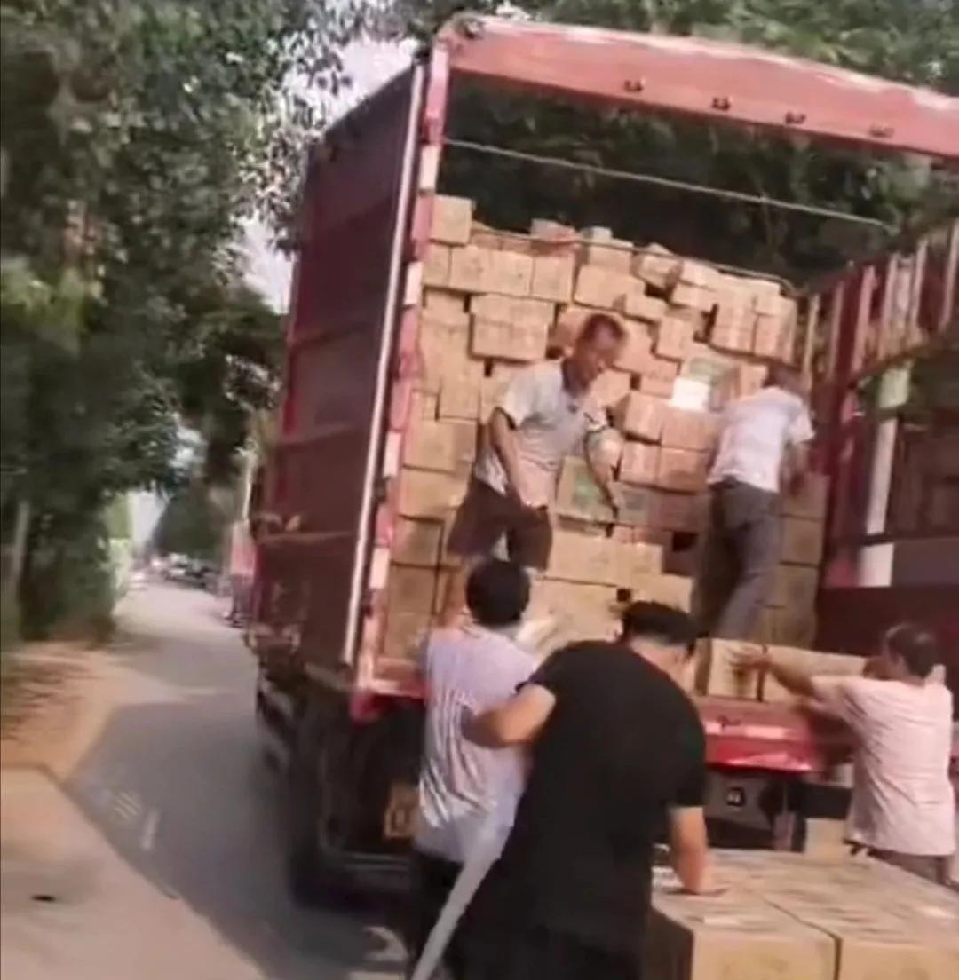 农村穷小子到一亩田榜一大哥，年入300万水果大王张福生的生意经