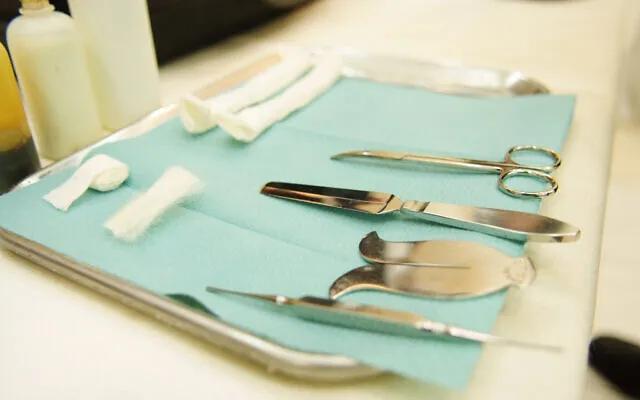 为什么犹太人要割冠礼,为什么犹太人割冠礼