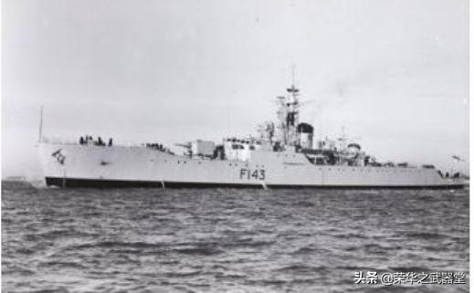 10艘航母对战五艘战列舰,7万吨巨舰和4艘航母对战