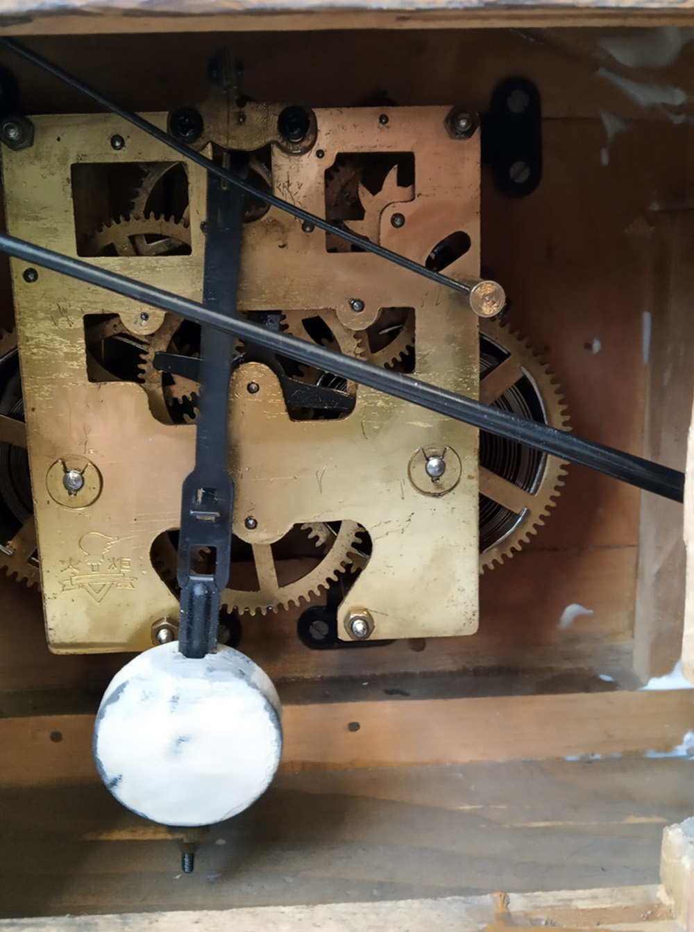 老式三五牌台钟哪里修理,老式圆钟修复方法