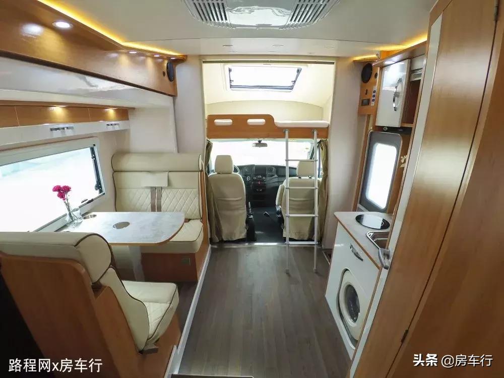 房车大全20-30万的c型房车限量版,房车价格30万元空间大全新自动挡
