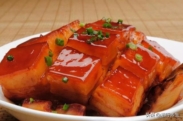 62岁男子突发脑梗52分钟紧急溶栓,一男子突发脑梗送医