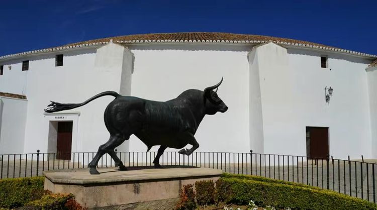 葡萄牙和西班牙哪个值得旅游,西班牙和葡萄牙旅游区别