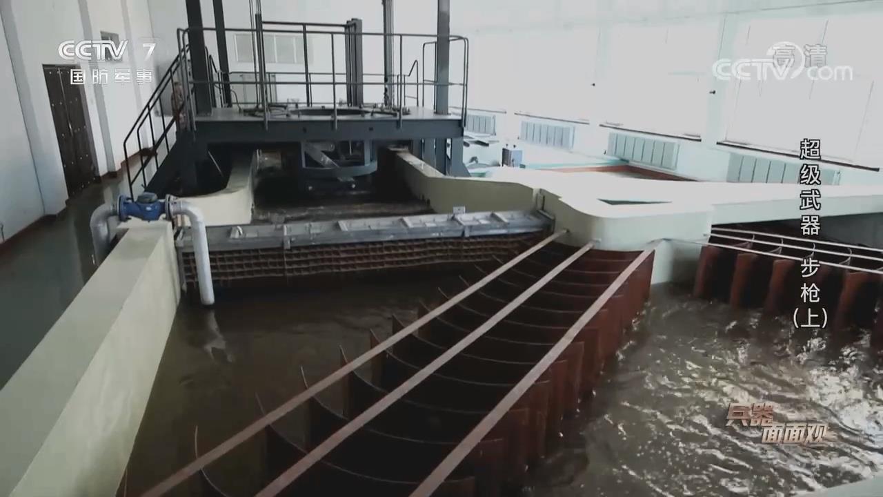 95式突击步枪和防毒面具,95式突击步枪1000米能击杀目标吗