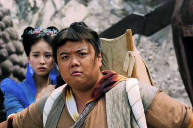 周星驰说很多人找他拍戏,周星驰当年只给他两分钟的镜头