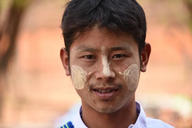 缅甸人为什么要擦老缅粉,缅甸人为啥要擦老缅粉