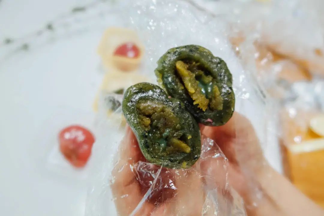 彩色青团试吃,各个牌子的青团试吃