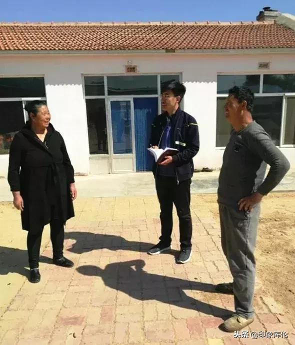 妇联派来的男书记——记库伦镇团结村第一书记张贺英