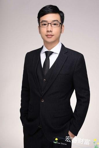 瀹忕澘璐㈠瘜杩愯惀妯″紡,瀹忕澘璐㈠瘜