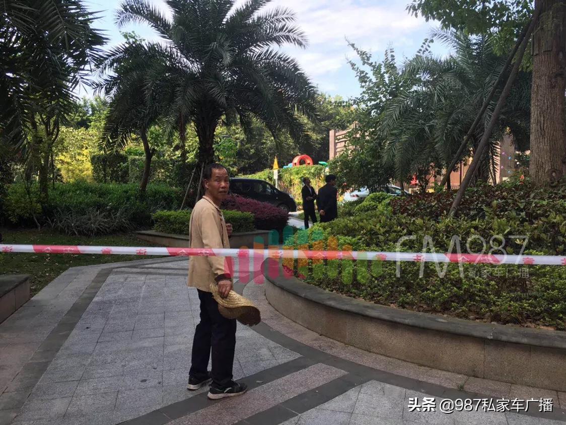 突发！福州一男童疑似在小区坠楼身亡，家属还未现身