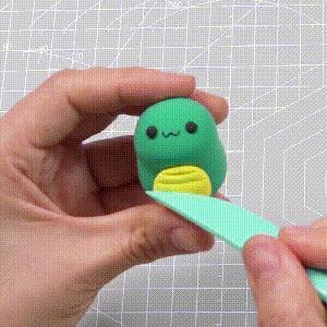 轻黏土可爱又简单的捏法,做一个简单可爱的小萌物用粘土捏