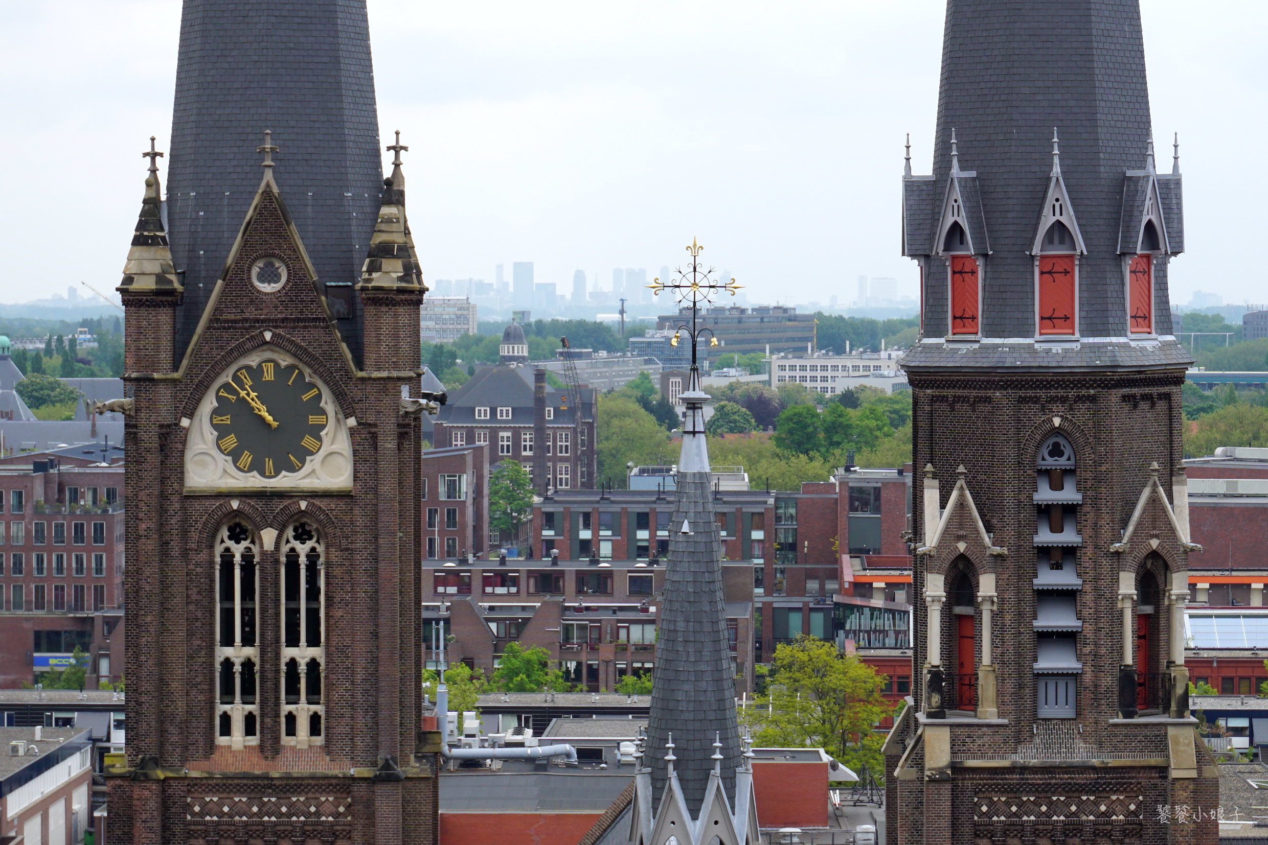 为什么荷兰足球这么强,荷兰足球队为什么穿橙色