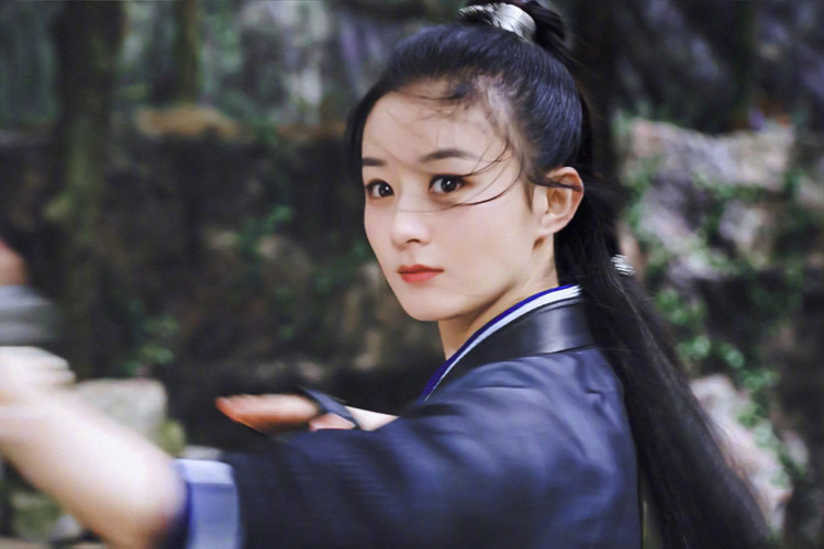 谢允为什么叫周翡水草精,谢允与周翡的相似镜头