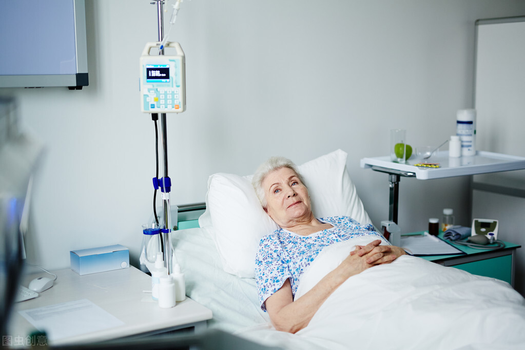 同样是类风湿患者，别人在门诊治疗，为什么我需要住院治疗？