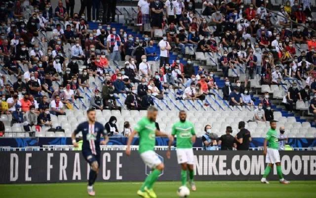 法国球迷半决赛赛后欢庆胜利,法国夺冠巴黎民众狂欢庆祝