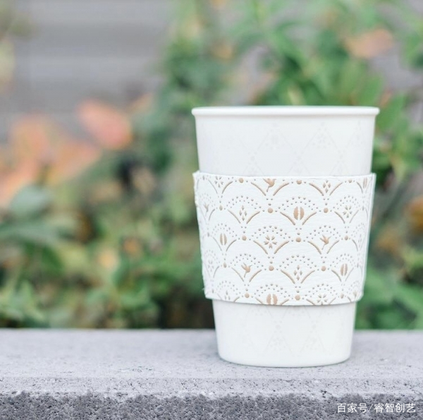 驹犬幸运符、鹿皮保温套陶杯——日本星巴克推工艺新品