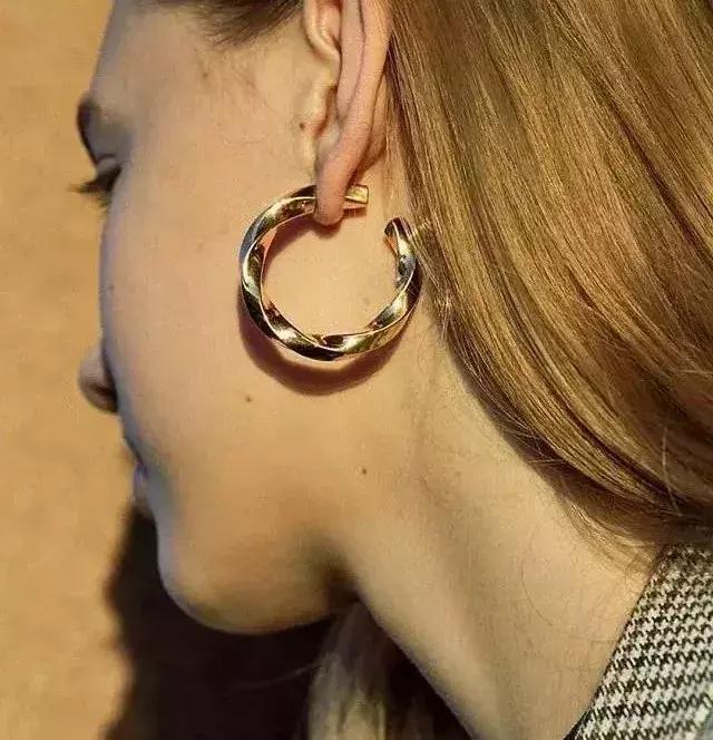 冬日系高级耳环简单,选适合自己的耳环