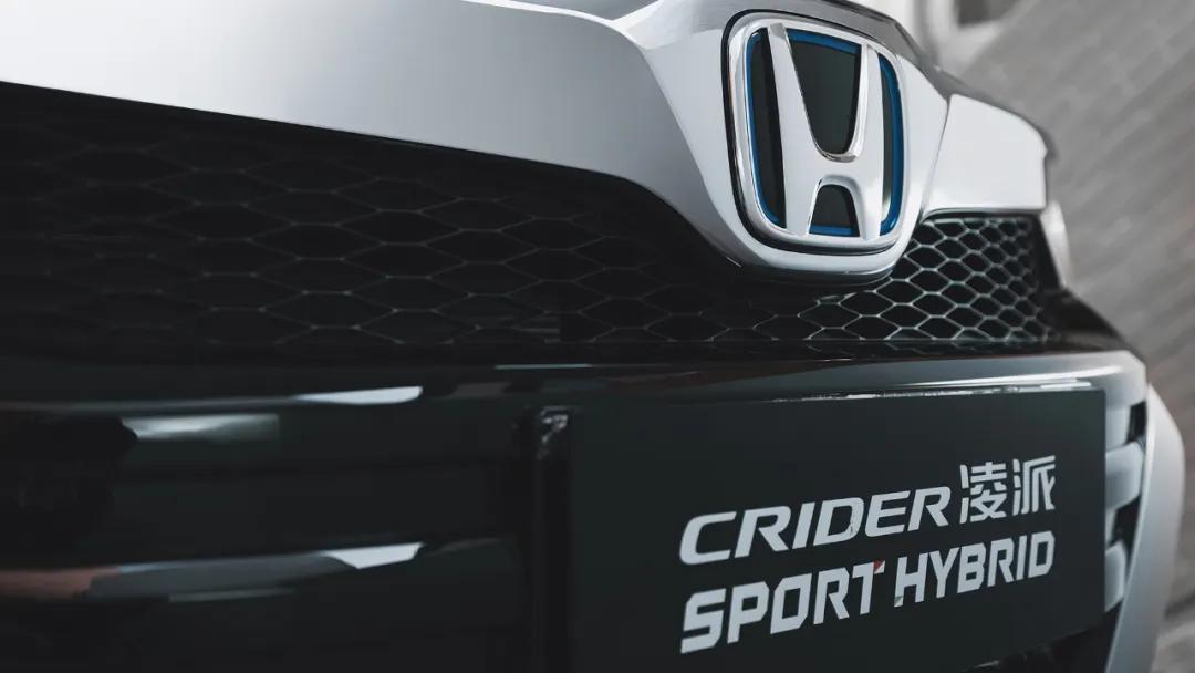 硬刚卡罗拉！全新凌派混动有多强？