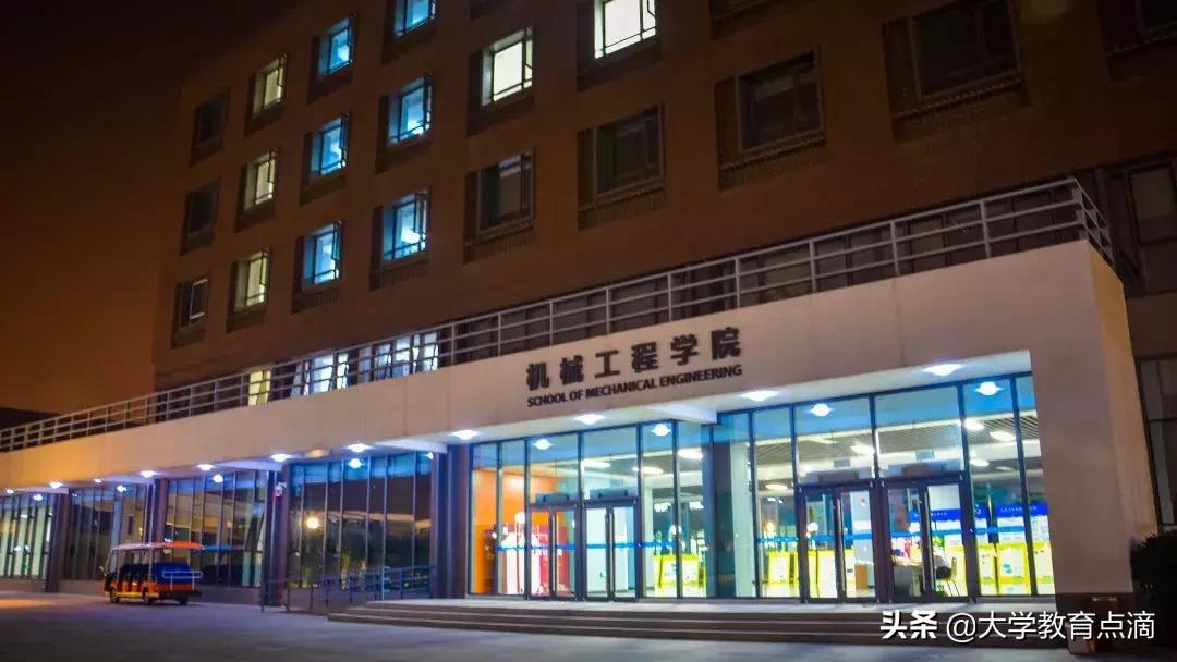 与芯片有关的大学专业,芯片专业和软件专业就业工作对比