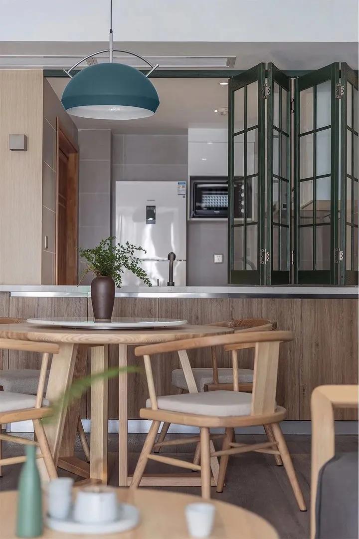 厨房窗户小比较暗怎么办,厨房没有窗户怎么解决暗的问题