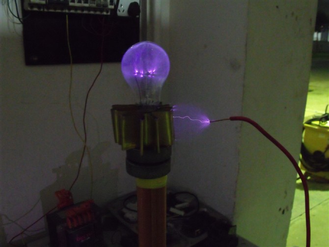 自制特斯拉线圈蜡烛,自制超大电弧特斯拉线圈