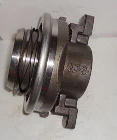 鉴别二手车车况方法,二手车鉴定六步看车法