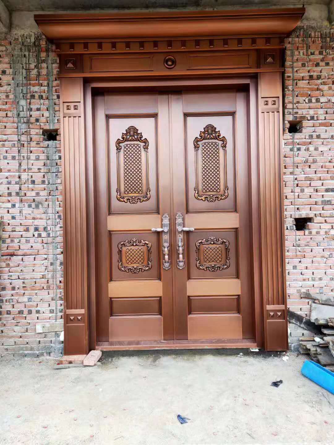 为什么铜门的差价这么大,铜门价格合理