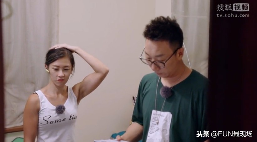 最性感的香港搬运工，扛180斤重物，月薪1万8，租5平米房