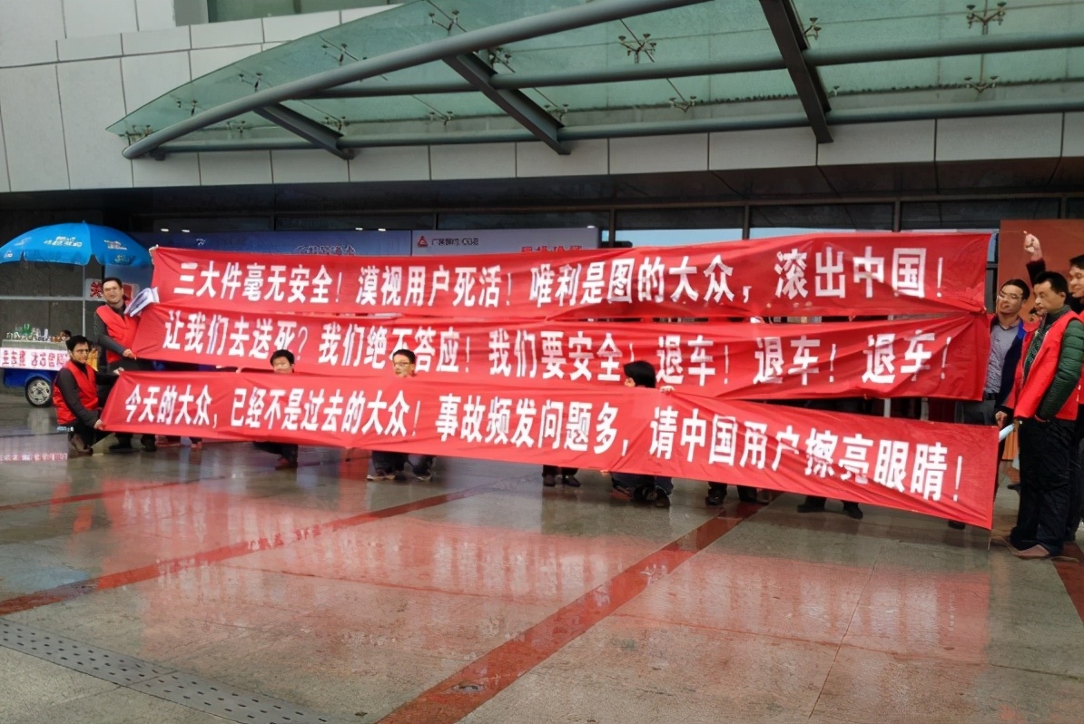 17款大众速腾1.4tsi旗舰评测,2020款大众速腾1.4t最高配