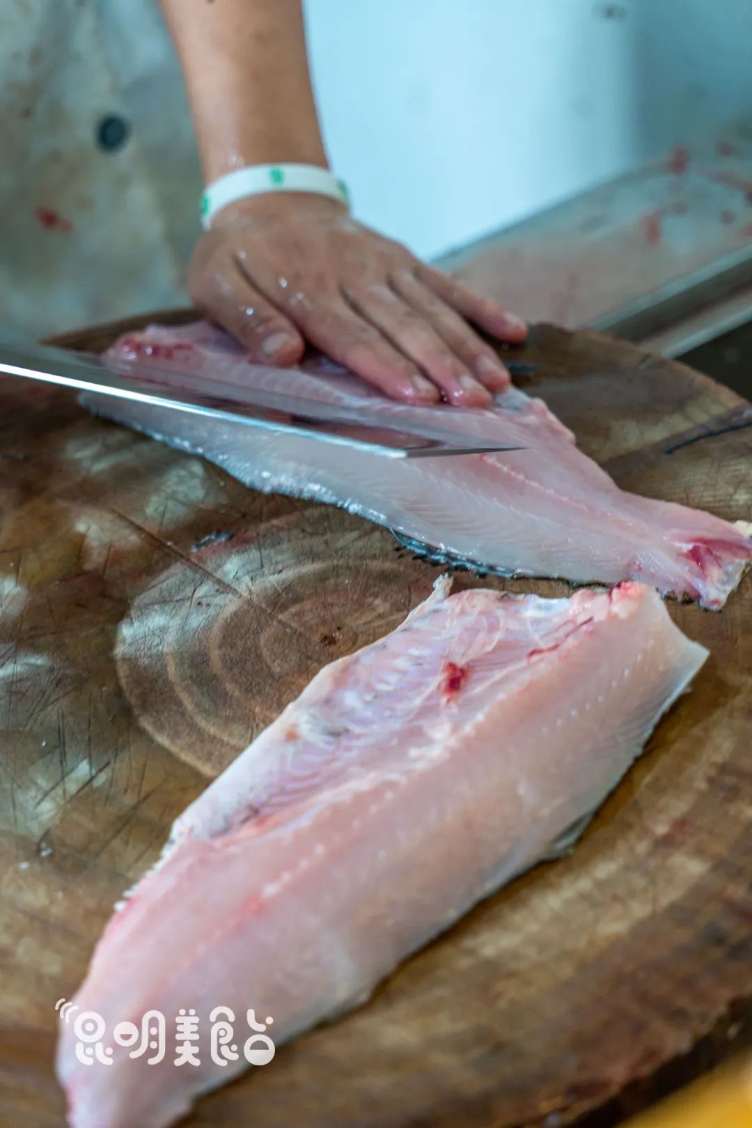 昆明排队三十年老店,昆明三十年老字号