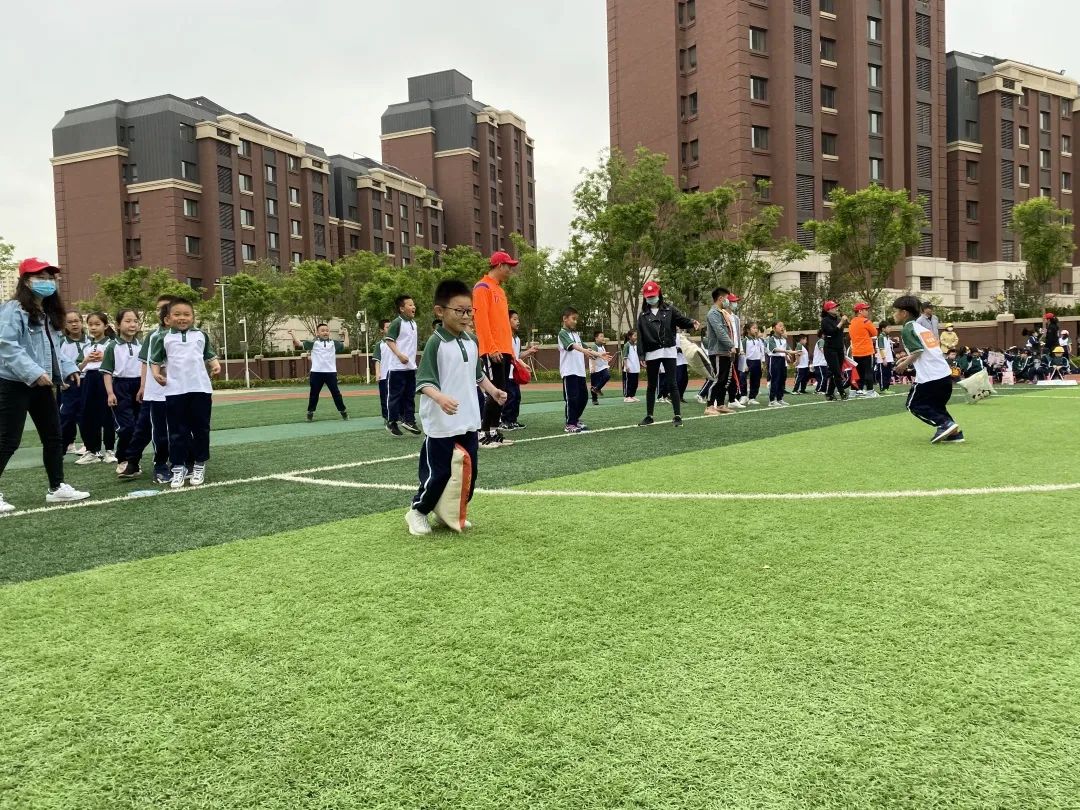 庆祝建党百年中小学生文艺汇演,建党一百周年小学体育节