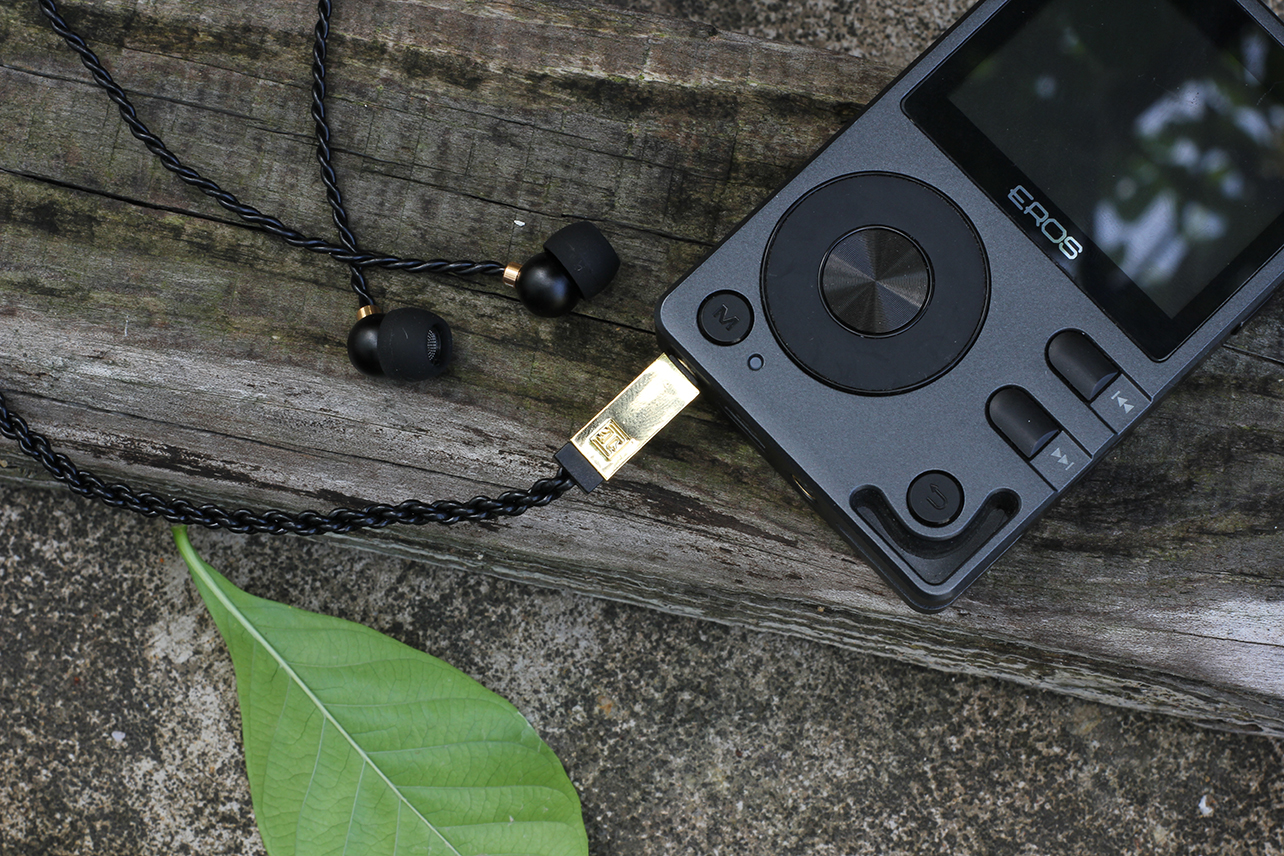 仪式感满满的平价耳机,精致耳机高级感