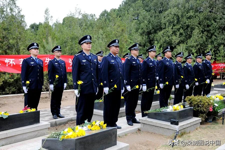 兰州缅怀革命烈士传承民族精神,兰州缅怀先烈