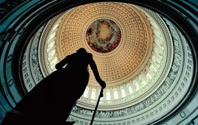 世界著名宫殿是哪几个,世界十大宫殿建筑排名