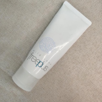 青春期祛痘去黑头洗面奶测评,洗出黑头洗面奶实测