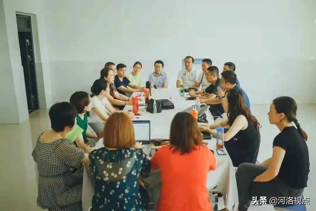 洛阳市第一实验小学校长李青青,洛阳市实验小学校长李青青简历