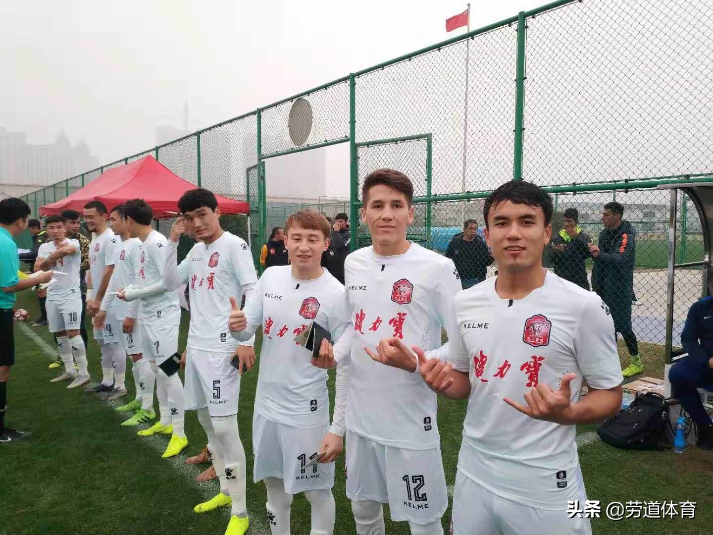 天山雪豹女足,新疆女足雪豹队