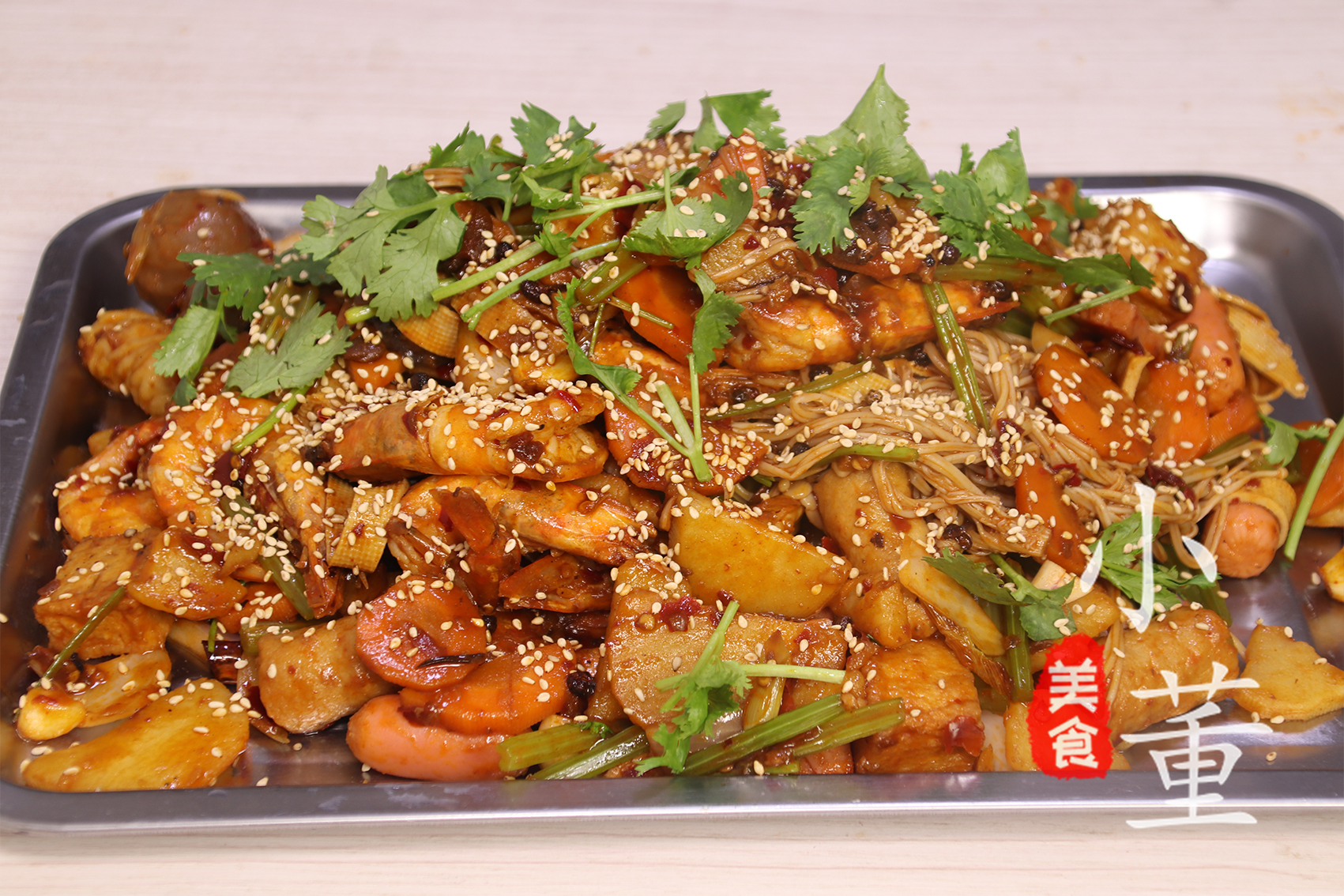 大厨制作麻辣香锅视频,最简单麻辣香锅怎么做才好吃