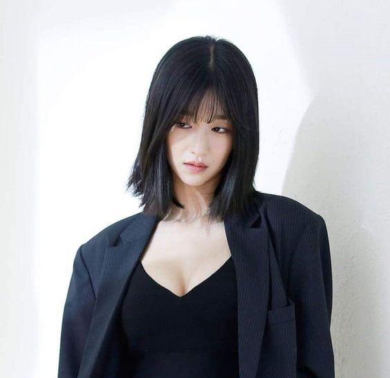 适合40-50岁大脸女性短发造型,解决发型烦恼