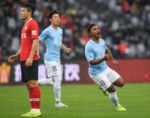 破罐子破摔洛夫斯基,苏亚雷斯手球扑救后续改规则