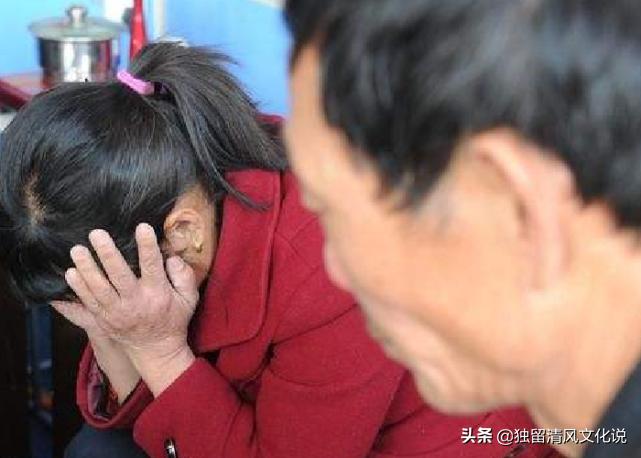 出殡撒纸钱的习俗,出殡时姑爷撒纸钱有什么讲究