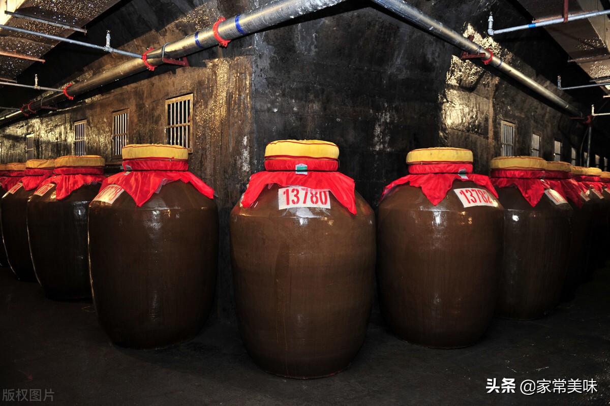 白酒没密封好放一个月,白酒真的存放越久越好吗