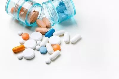 高血压喝了卡托普利为啥干咳,卡托普利能引起咳嗽吗