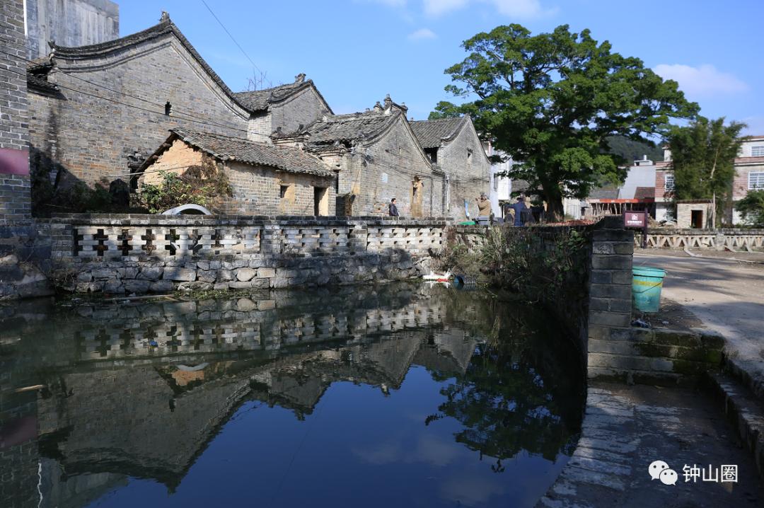 古村探险视频,古村探险攻略