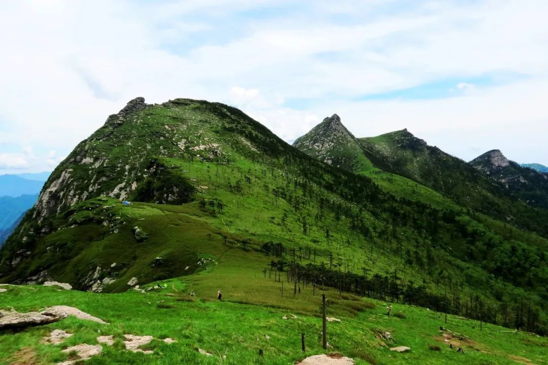 一起爬山吗?西安这些山不仅野,还不要钱~