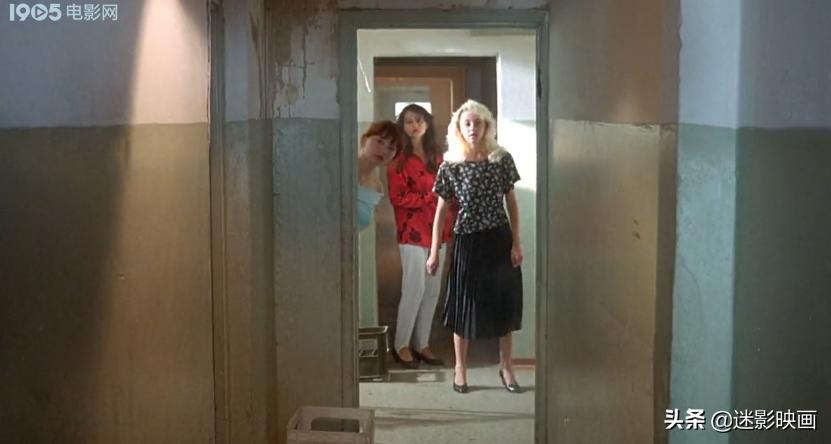 26年前冯巩拍了部《俄囧》，战斗民族艳遇记，被遗忘的喜剧经典