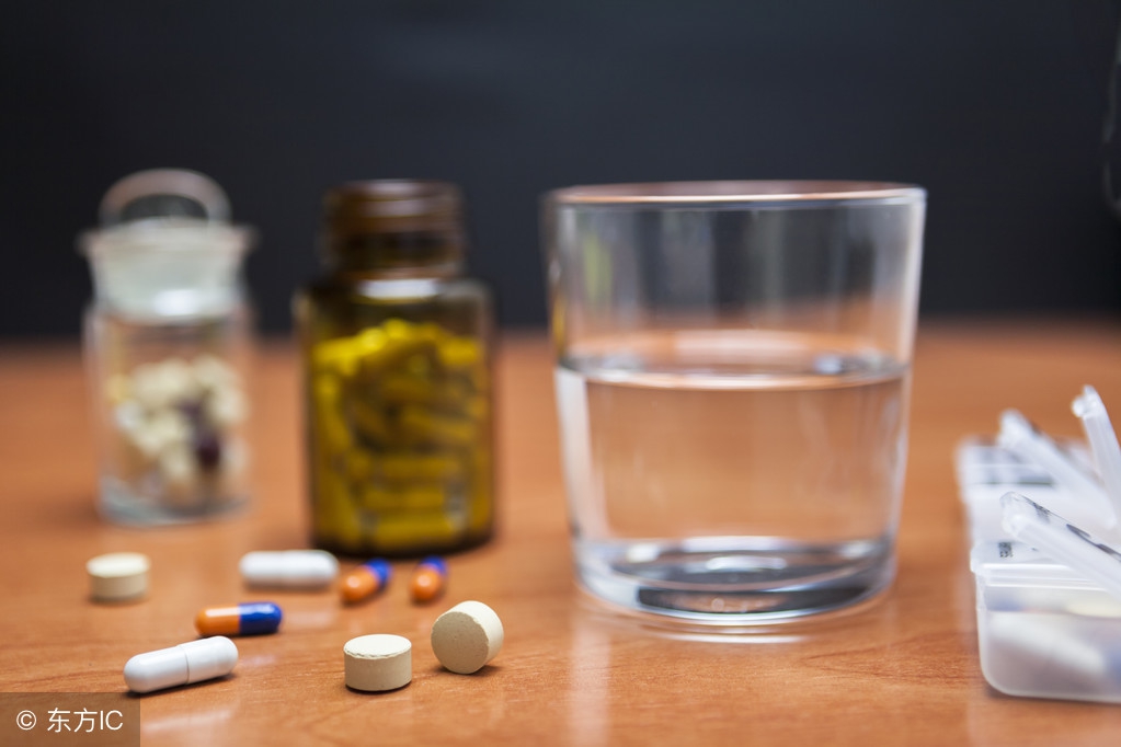 长期吃雷贝拉唑有什么副作用,雷贝拉唑建议长期服用吗