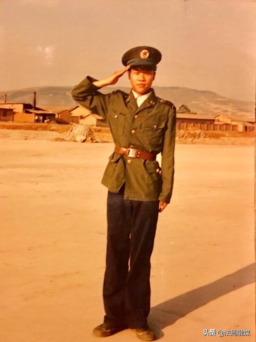 龚建平部队,龚建平上海画家