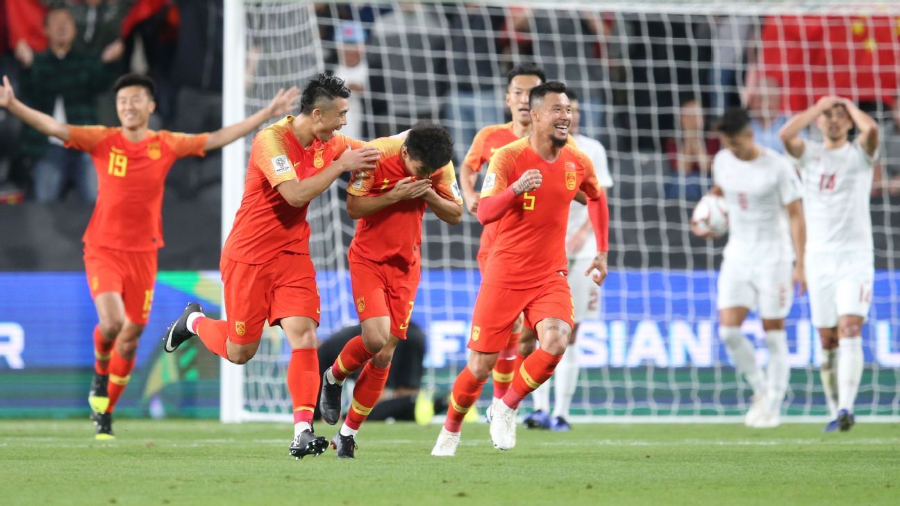 里皮带领国足有多厉害,国足晋级仍需感谢一个人里皮